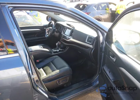 2017 Toyota Highlander Xle из США, поврежденный, VIN 5TDJZRFH2HS403546